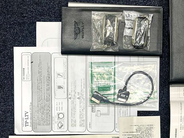 ベントレー コンチネンタルＧＴコンバーチブル Ｖ８ ４ＷＤ H26年 (関東) 99