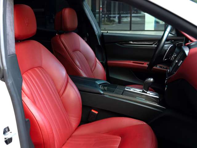 マセラティ ギブリ Ｓ Ｑ４ ４ＷＤ H26年 (関東) 99