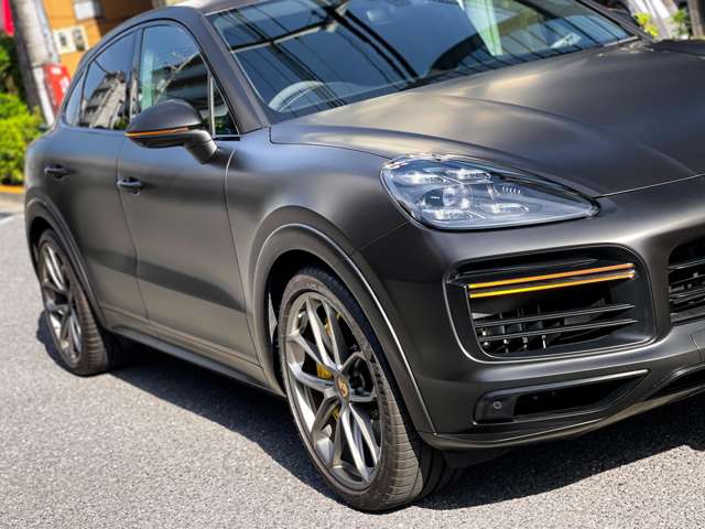 ポルシェ カイエンクーペ ターボ ティプトロニックＳ ４ＷＤ R2年 (関東) 99