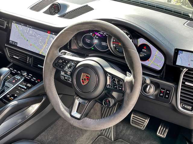 ポルシェ カイエンクーペ ターボ ティプトロニックＳ ４ＷＤ R2年 (関東) 99