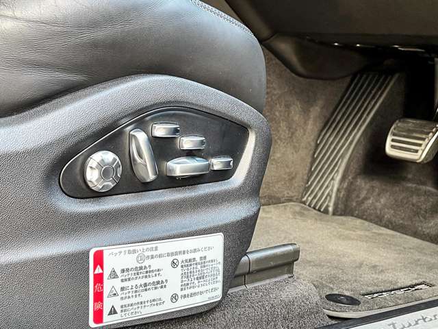 ポルシェ カイエンクーペ ターボ ティプトロニックＳ ４ＷＤ R2年 (関東) 99