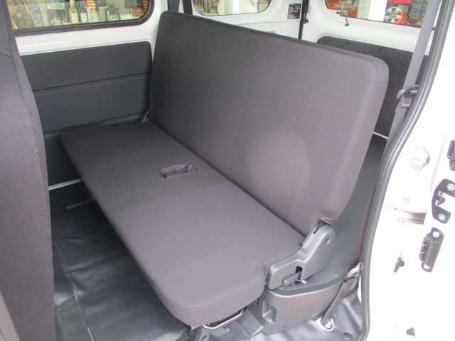 ダイハツ ハイゼットカーゴ ６６０ デラックス ４ＷＤ R8年 (甲信越・北陸) 99