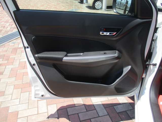 スズキ スイフト １．２ ハイブリッド ＲＳ R1年 (甲信越・北陸) 99