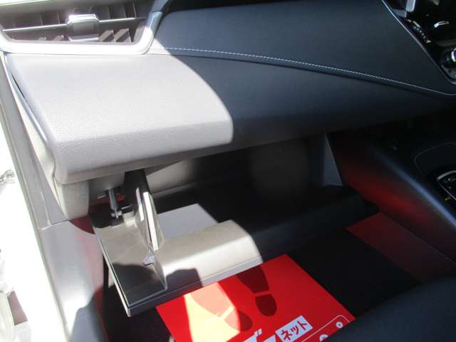 トヨタ カローラスポーツ　ハイブリッド １．８ ハイブリッド Ｇ H30年 (甲信越・北陸) 99