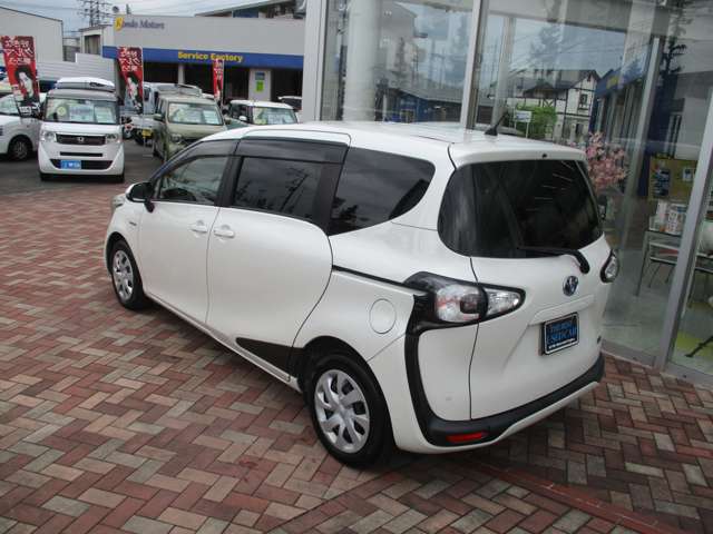 トヨタ シエンタ　ハイブリッド ハイブリッド １．５ Ｇ H27年 (甲信越・北陸) 99