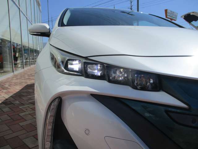 トヨタ プリウスＰＨＶ １．８ Ａ H29年 (甲信越・北陸) 99