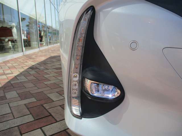 トヨタ プリウスＰＨＶ １．８ Ａ H29年 (甲信越・北陸) 99