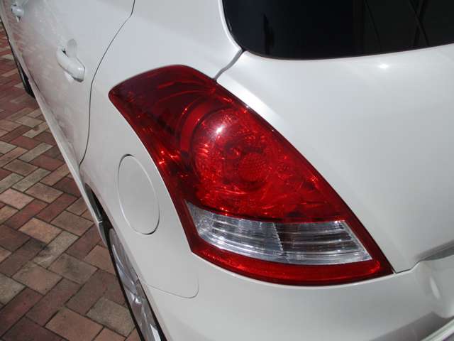 スズキ スイフト １．２ ＲＳ－ＤＪＥ H28年 (甲信越・北陸) 99