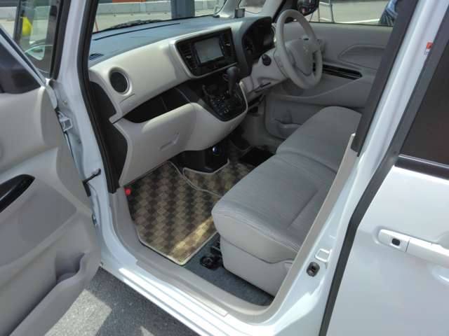 三菱 ｅＫスペース ６６０ Ｇ ４ＷＤ H27年 () 99