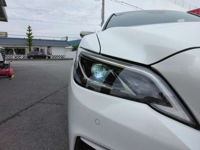 トヨタ クラウン　ハイブリッド ハイブリッド ２．５ Ｓ スポーツ スタイル R2年 () 99