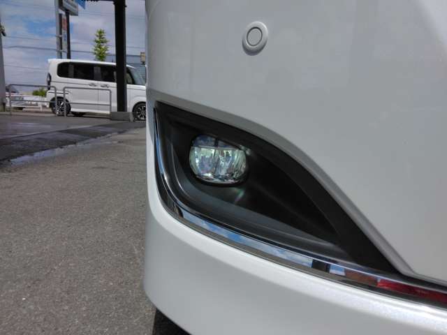 トヨタ エスクァイア ２．０ ＸＩ H29年 () 99
