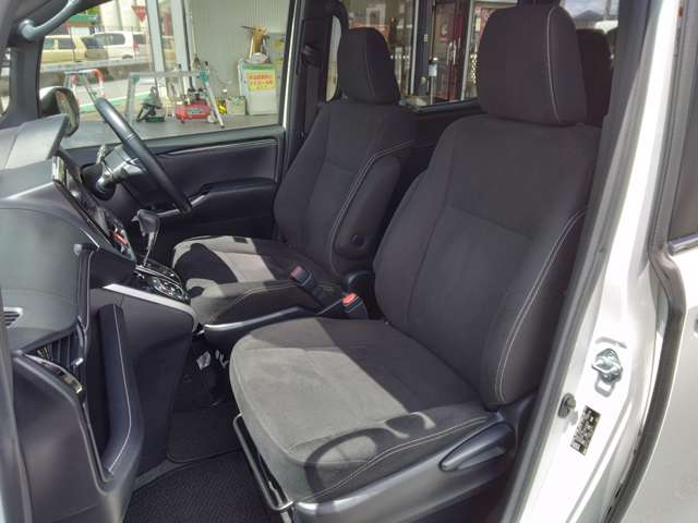 トヨタ エスクァイア ２．０ ＸＩ H29年 () 99