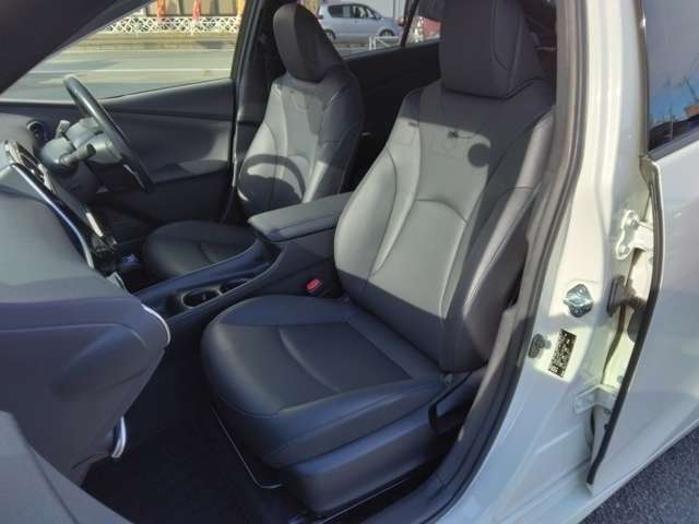 トヨタ プリウス １．８ Ｓ ツーリングセレクション H28年 () 99