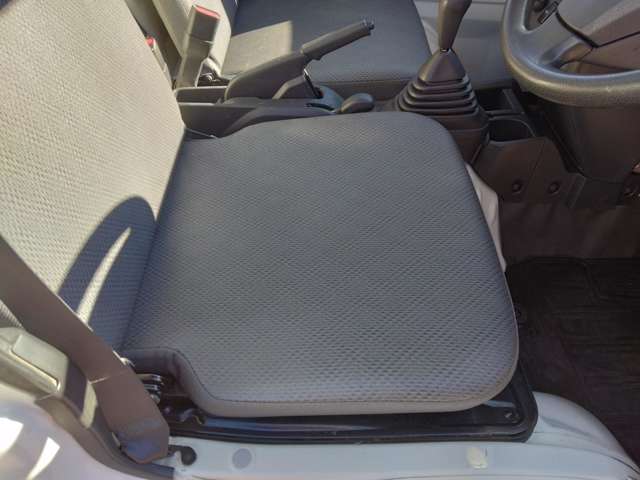 ダイハツ ハイゼットトラック ６６０ スタンダード 農用スペシャル ３方開 ４ＷＤ H28年 () 99