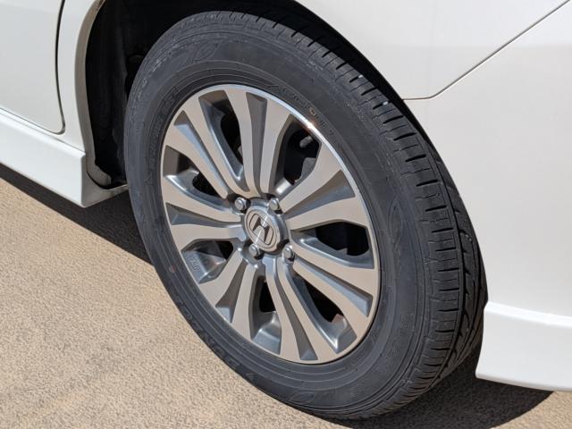 ホンダ フリード　ハイブリッド １．５ ＨＹＢＲＩＤ 後席モニター 両側電動 H24年 () 99
