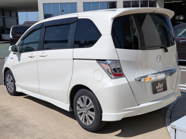 ホンダ フリード　ハイブリッド １．５ ＨＹＢＲＩＤ 後席モニター 両側電動 H24年 () 99