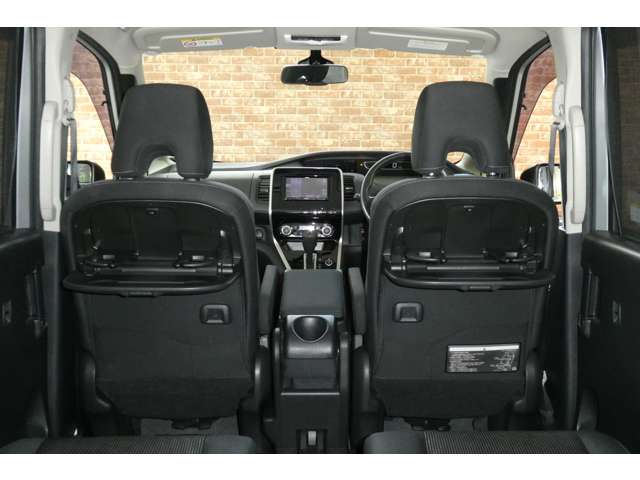 日産 セレナ ２．０ ハイウェイスター ４ＷＤ H29年 (東北) 99