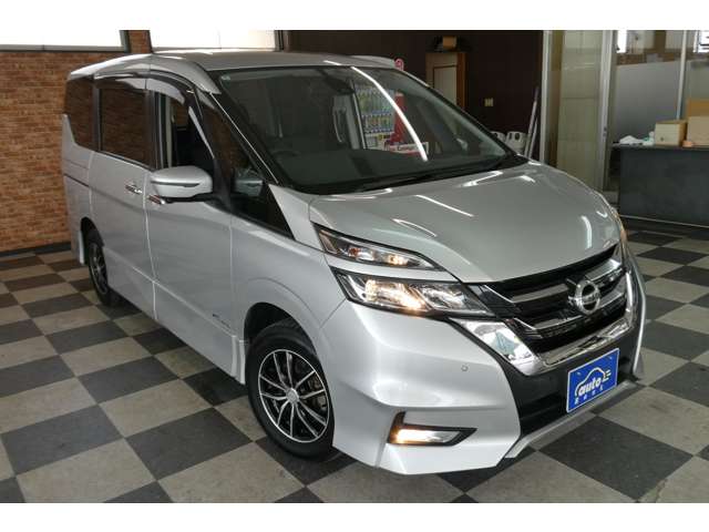 日産 セレナ ２．０ ハイウェイスター ４ＷＤ H29年 (東北) 99