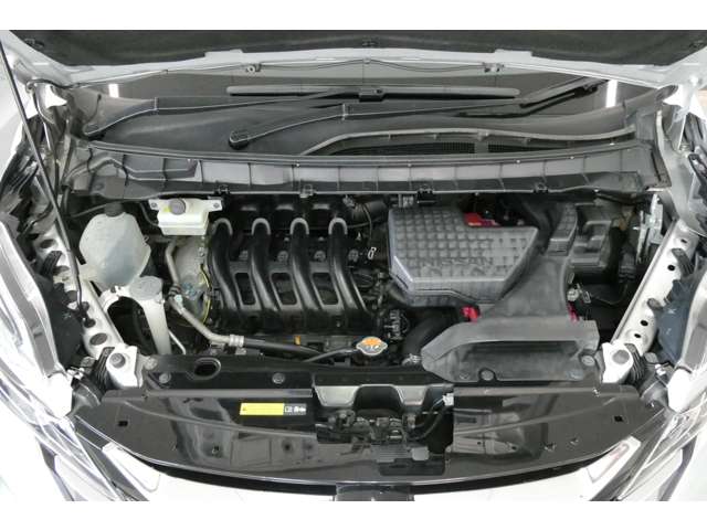 日産 セレナ ２．０ ハイウェイスター ４ＷＤ H29年 (東北) 99