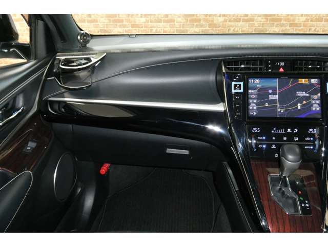 トヨタ ハリアー ２．０ プレミアム ４ＷＤ H27年 (東北) 99