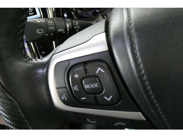 トヨタ ハリアー ２．０ プレミアム ４ＷＤ H27年 (東北) 99