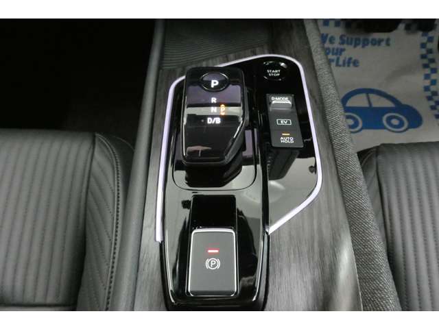 日産 ノートオーラ １．２ Ｇ レザーエディション R7年 (東北) 99