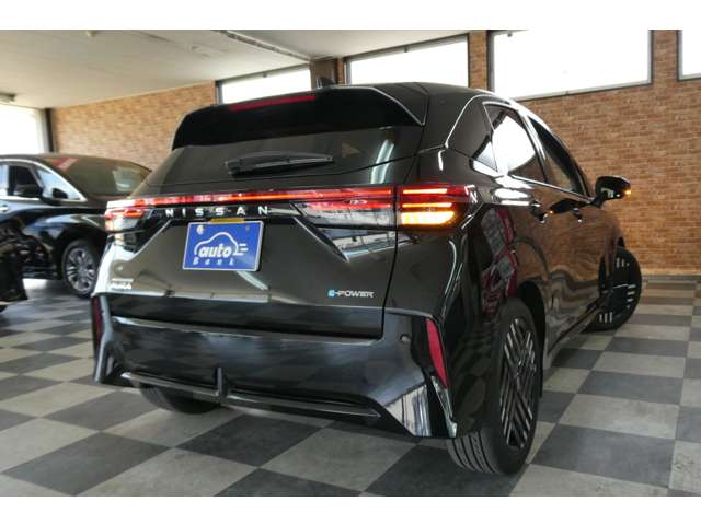 日産 ノートオーラ １．２ Ｇ レザーエディション R7年 (東北) 99