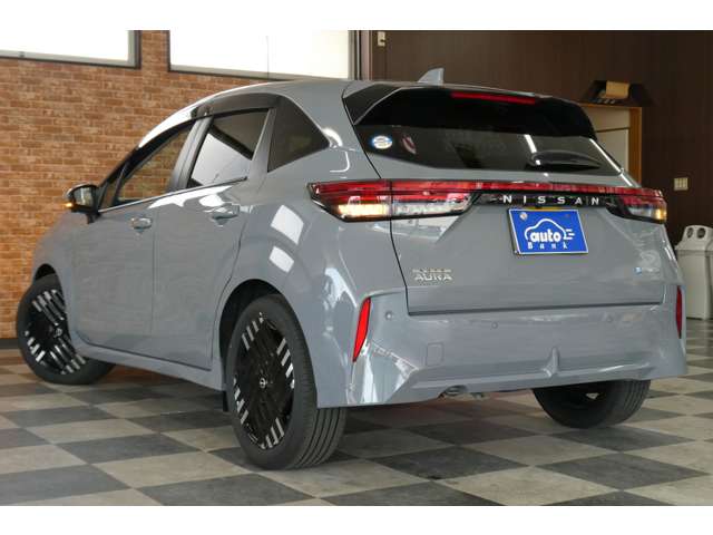 日産 ノートオーラ １．２ Ｇ レザーエディション R7年 (東北) 99
