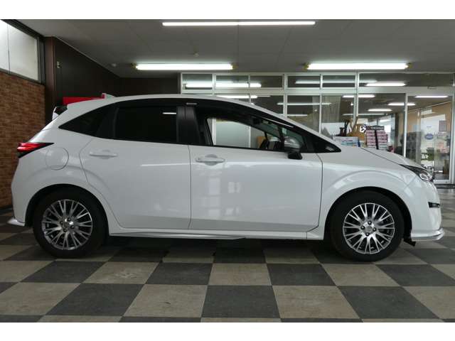 日産 ノート １．２ ＡＵＴＥＣＨ ＦＯＵＲ ４ＷＤ R3年 (東北) 99