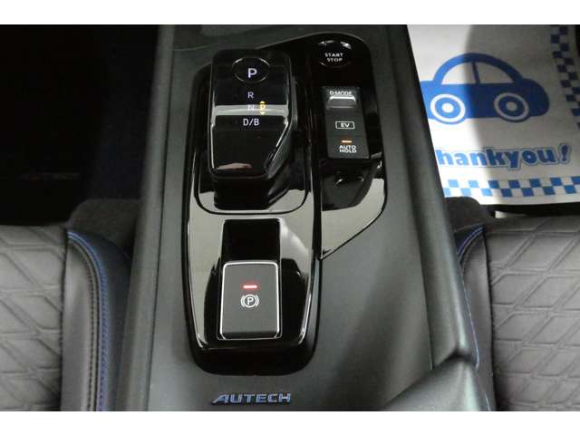 日産 ノート １．２ ＡＵＴＥＣＨ ＦＯＵＲ ４ＷＤ R3年 (東北) 99