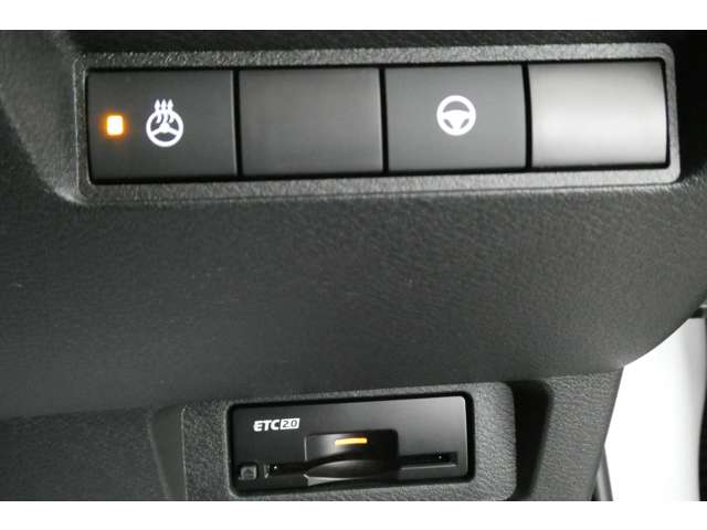 日産 ノート １．２ ＡＵＴＥＣＨ ＦＯＵＲ ４ＷＤ R3年 (東北) 99