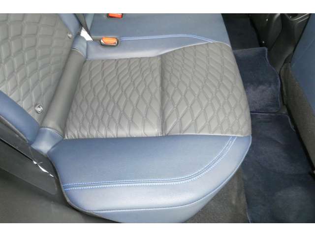 日産 ノート １．２ ＡＵＴＥＣＨ ＦＯＵＲ ４ＷＤ R3年 (東北) 99