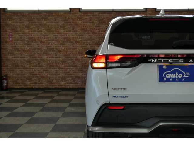 日産 ノート １．２ ＡＵＴＥＣＨ ＦＯＵＲ ４ＷＤ R3年 (東北) 99