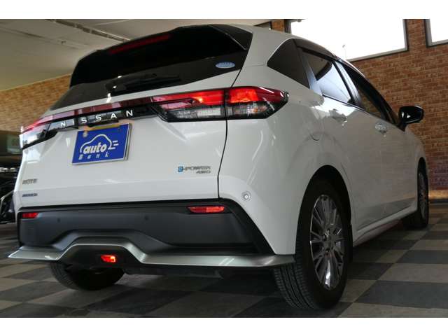 日産 ノート １．２ ＡＵＴＥＣＨ ＦＯＵＲ ４ＷＤ R3年 (東北) 99