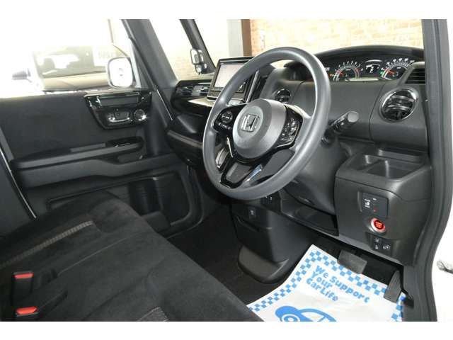 ホンダ Ｎ　ＢＯＸ カスタム ６６０ Ｌ ４ＷＤ R4年 (東北) 99
