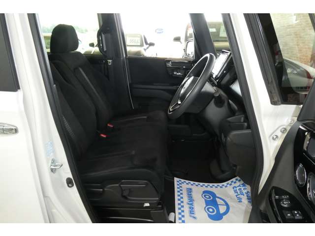 ホンダ Ｎ　ＢＯＸ カスタム ６６０ Ｌ ４ＷＤ R4年 (東北) 99