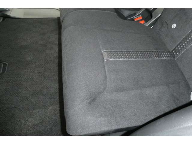 ホンダ Ｎ　ＢＯＸ カスタム ６６０ Ｌ ４ＷＤ R4年 (東北) 99