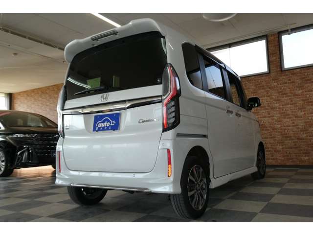 ホンダ Ｎ　ＢＯＸ カスタム ６６０ Ｌ ４ＷＤ R4年 (東北) 99