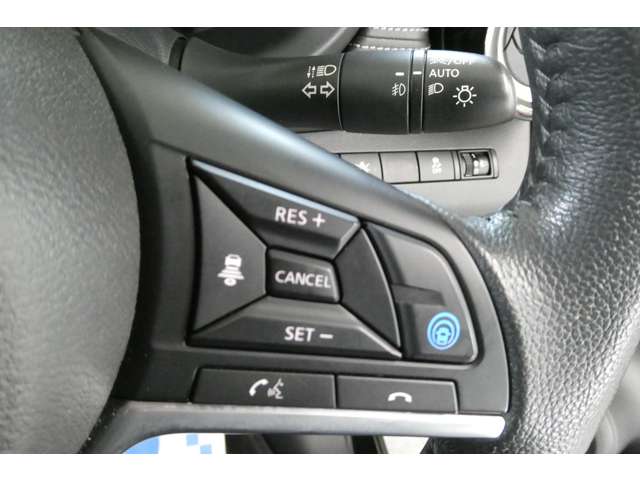 日産 キックス １．２ Ｘ ＦＯＵＲ （Ｅ－ＰＯＷＥＲ） ４ＷＤ R4年 (東北) 99