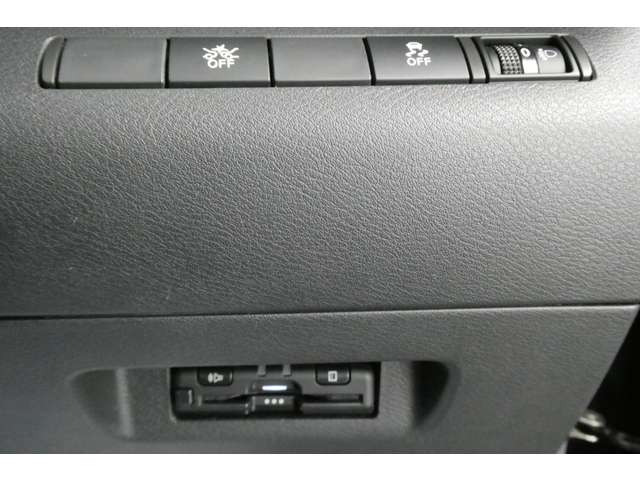 日産 キックス １．２ Ｘ ＦＯＵＲ （Ｅ－ＰＯＷＥＲ） ４ＷＤ R4年 (東北) 99