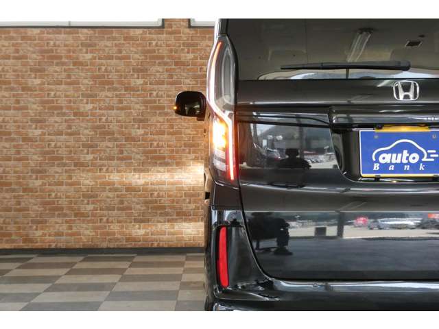 ホンダ Ｎ　ＢＯＸ カスタム ６６０ Ｌ スタイルプラス ブラック ４ＷＤ R4年 (東北) 99