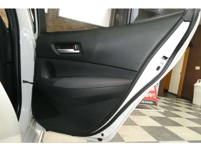 トヨタ カローラスポーツ　ハイブリッド １．８ ハイブリッド Ｇ Ｚ H30年 (東北) 99