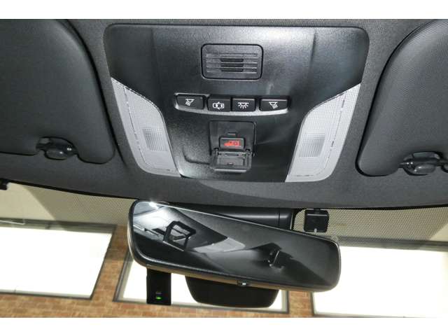 トヨタ カローラスポーツ　ハイブリッド １．８ ハイブリッド Ｇ Ｚ H30年 (東北) 99