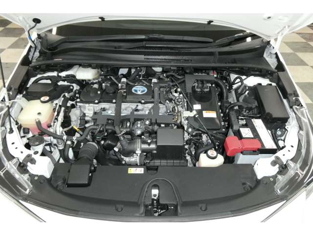 トヨタ カローラスポーツ　ハイブリッド １．８ ハイブリッド Ｇ Ｚ H30年 (東北) 99