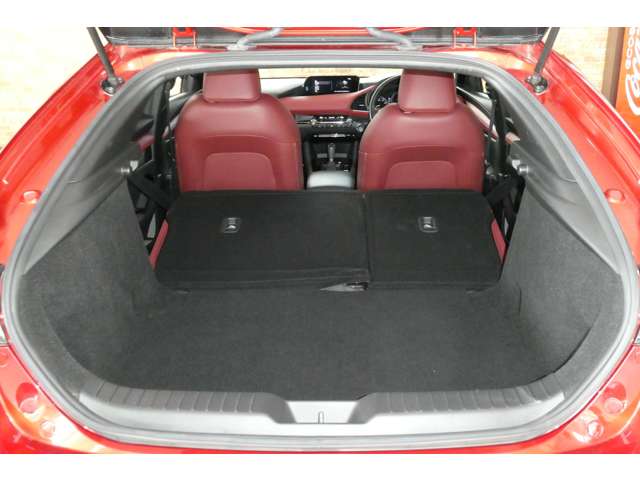 マツダ ＭＡＺＤＡ３　ファストバック ２．０ Ｘ バーガンディ セレクション ４ＷＤ R2年 (東北) 99