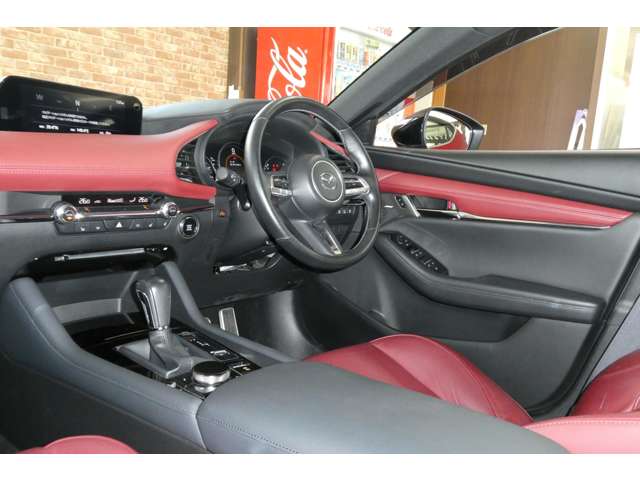 マツダ ＭＡＺＤＡ３　ファストバック ２．０ Ｘ バーガンディ セレクション ４ＷＤ R2年 (東北) 99