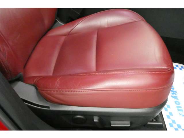 マツダ ＭＡＺＤＡ３　ファストバック ２．０ Ｘ バーガンディ セレクション ４ＷＤ R2年 (東北) 99