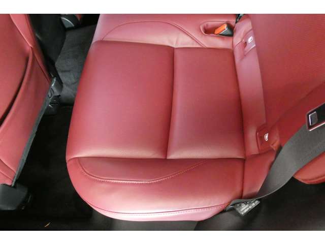 マツダ ＭＡＺＤＡ３　ファストバック ２．０ Ｘ バーガンディ セレクション ４ＷＤ R2年 (東北) 99