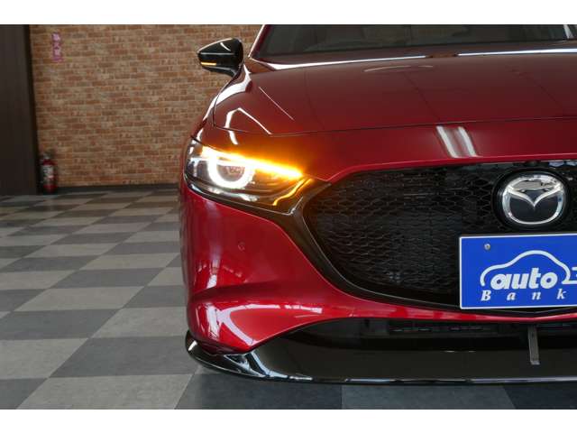 マツダ ＭＡＺＤＡ３　ファストバック ２．０ Ｘ バーガンディ セレクション ４ＷＤ R2年 (東北) 99