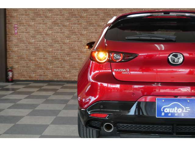 マツダ ＭＡＺＤＡ３　ファストバック ２．０ Ｘ バーガンディ セレクション ４ＷＤ R2年 (東北) 99